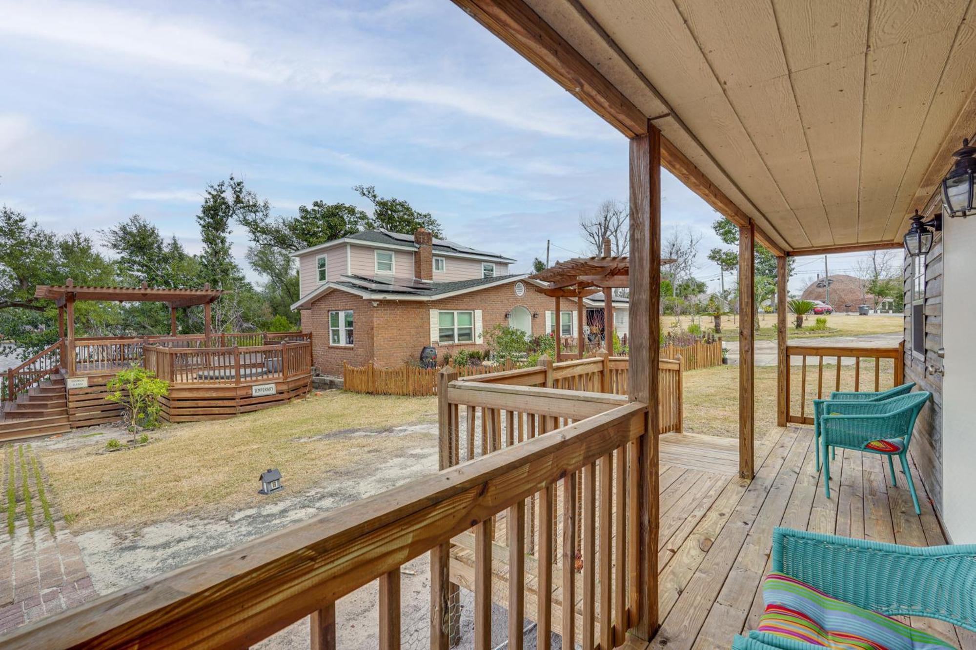 Lakefront Panama City Studio With Hot Tub Access エクステリア 写真